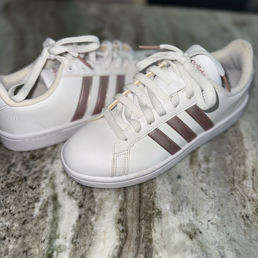 Adidas Grand Court Rose Gold Sneakers - SIZE 7